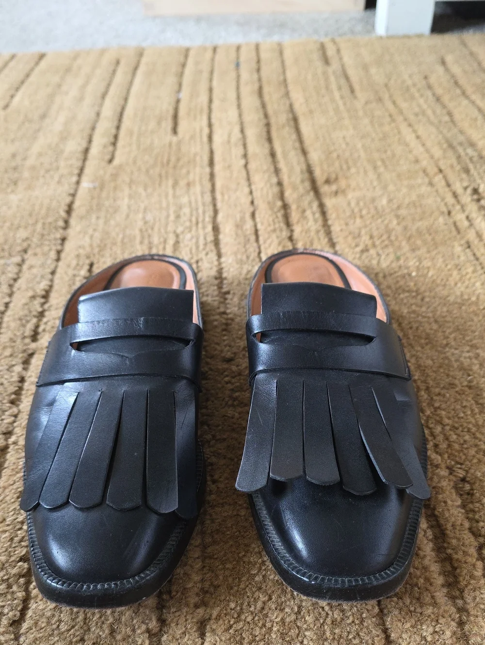 Robert Clergerie classic black